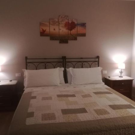 ヴィッロルバ La Libellula Bed & Breakfast エクステリア 写真