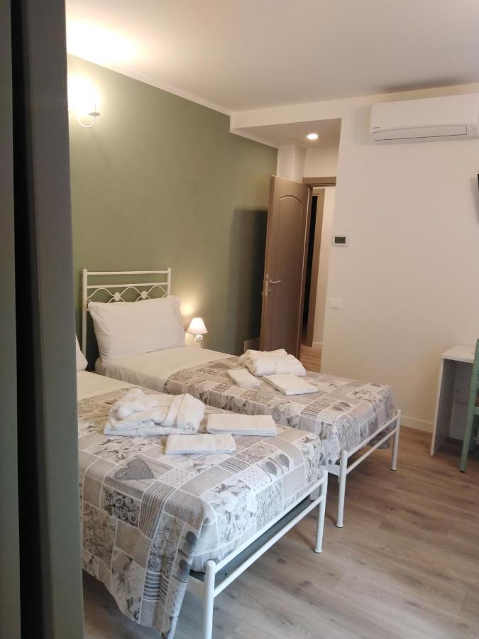 ヴィッロルバ La Libellula Bed & Breakfast エクステリア 写真